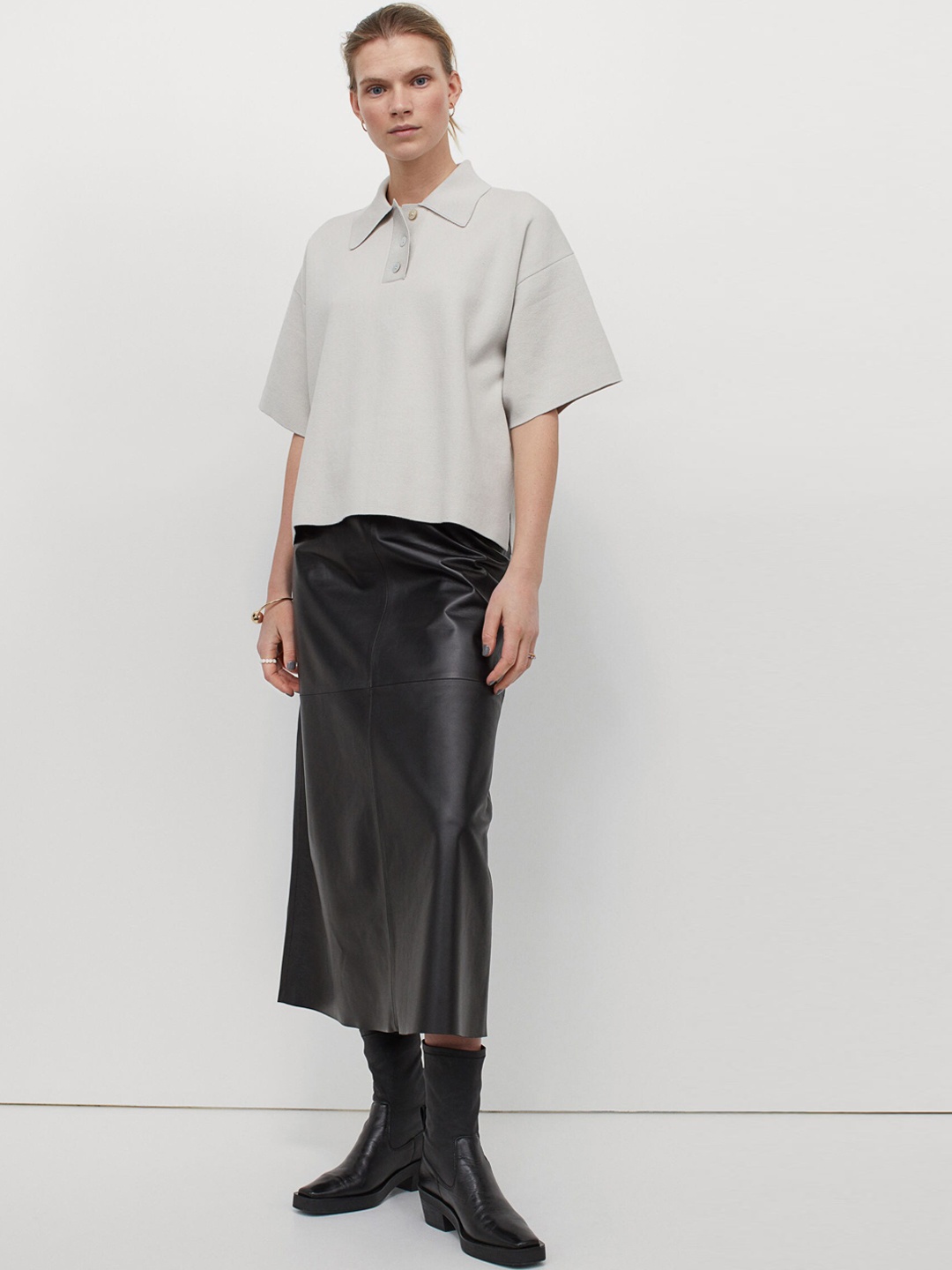 

H&M Black A-Line Leather Skirt