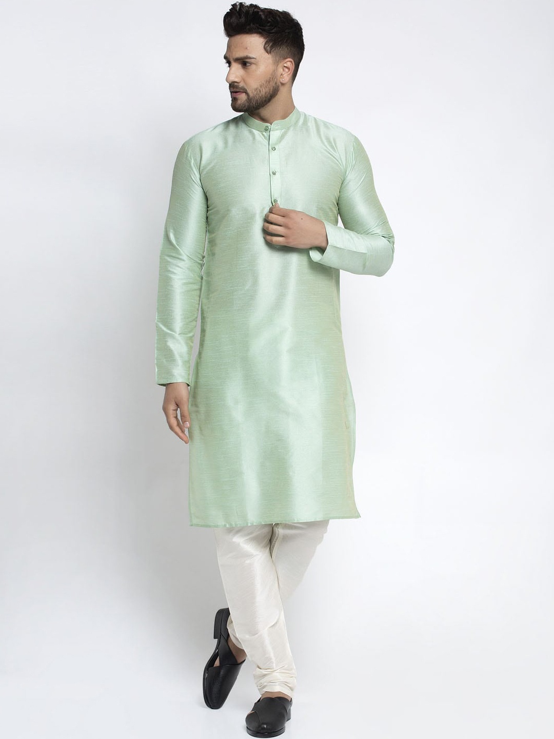 

Jompers Men Green & White Solid Kurta with Pyjamas