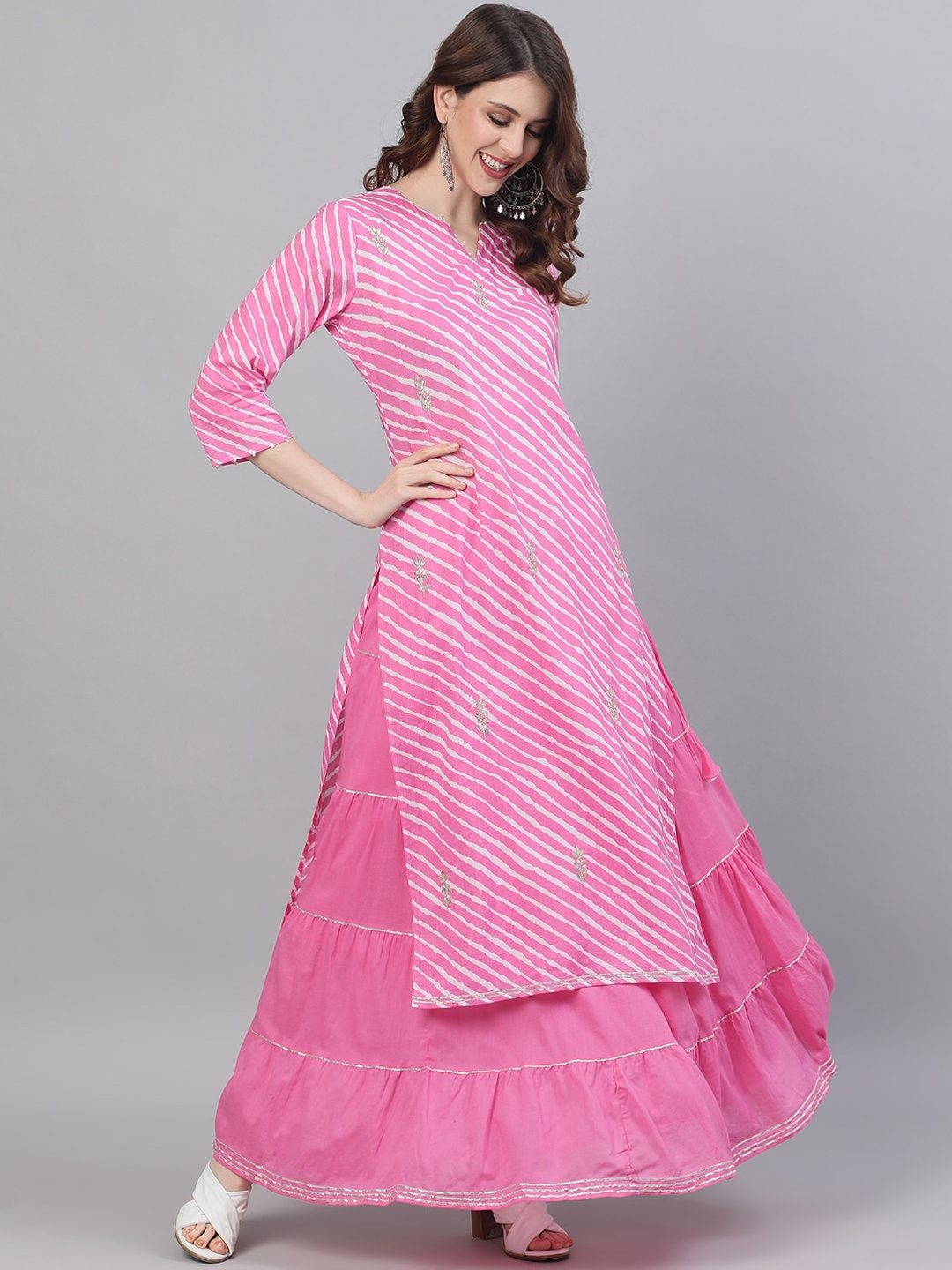 

Ishin Women Pink Leheriya Printed Kurta with Skirt