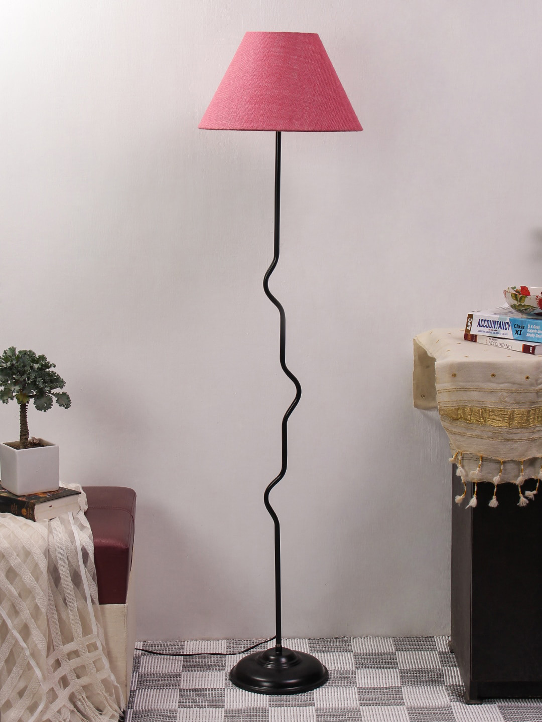 

Devansh Pink & Black Solid Traditional Club Lamp with Shade