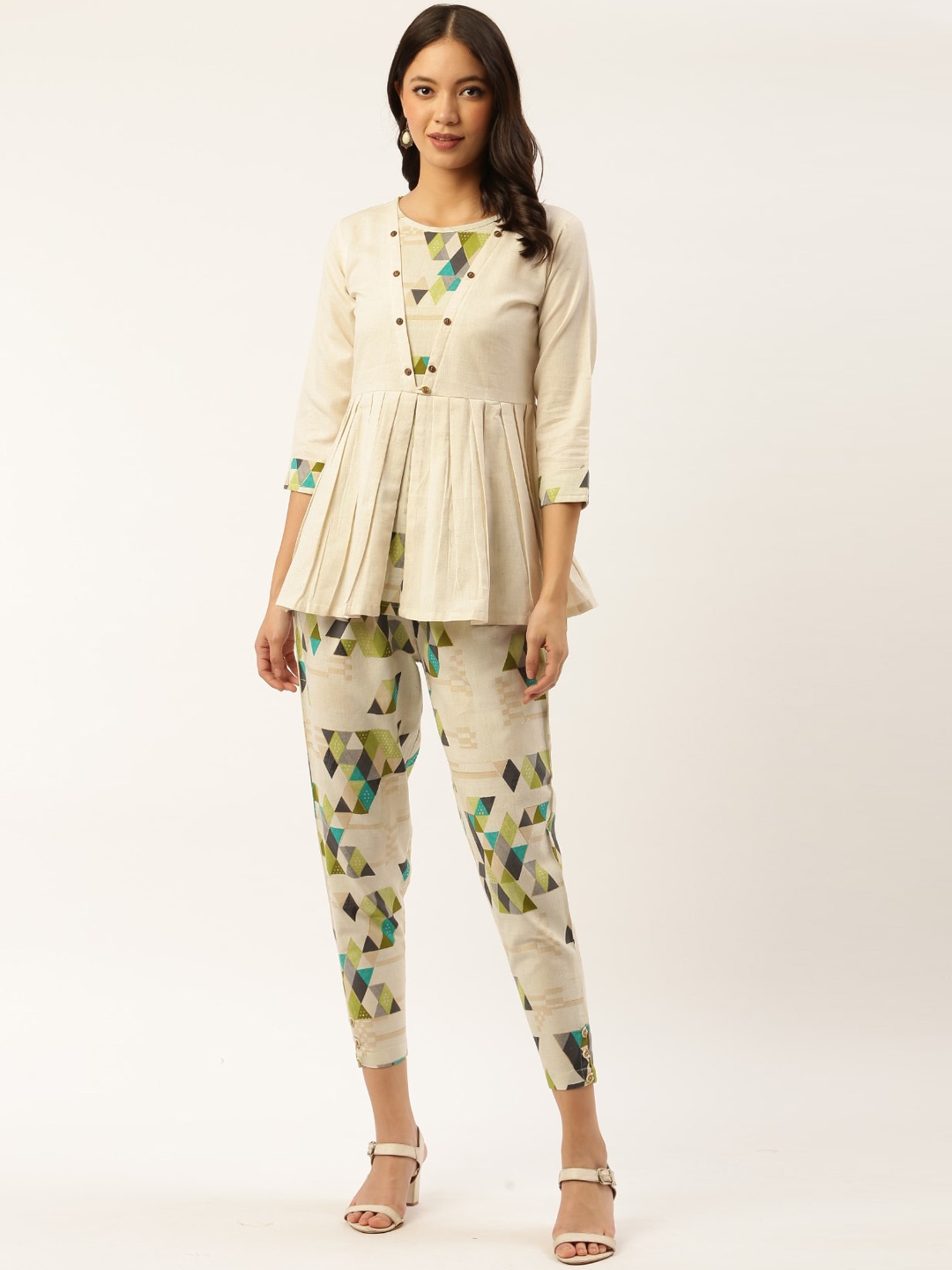 

shiloh Off White Geometric Printed Cinched Waist Top