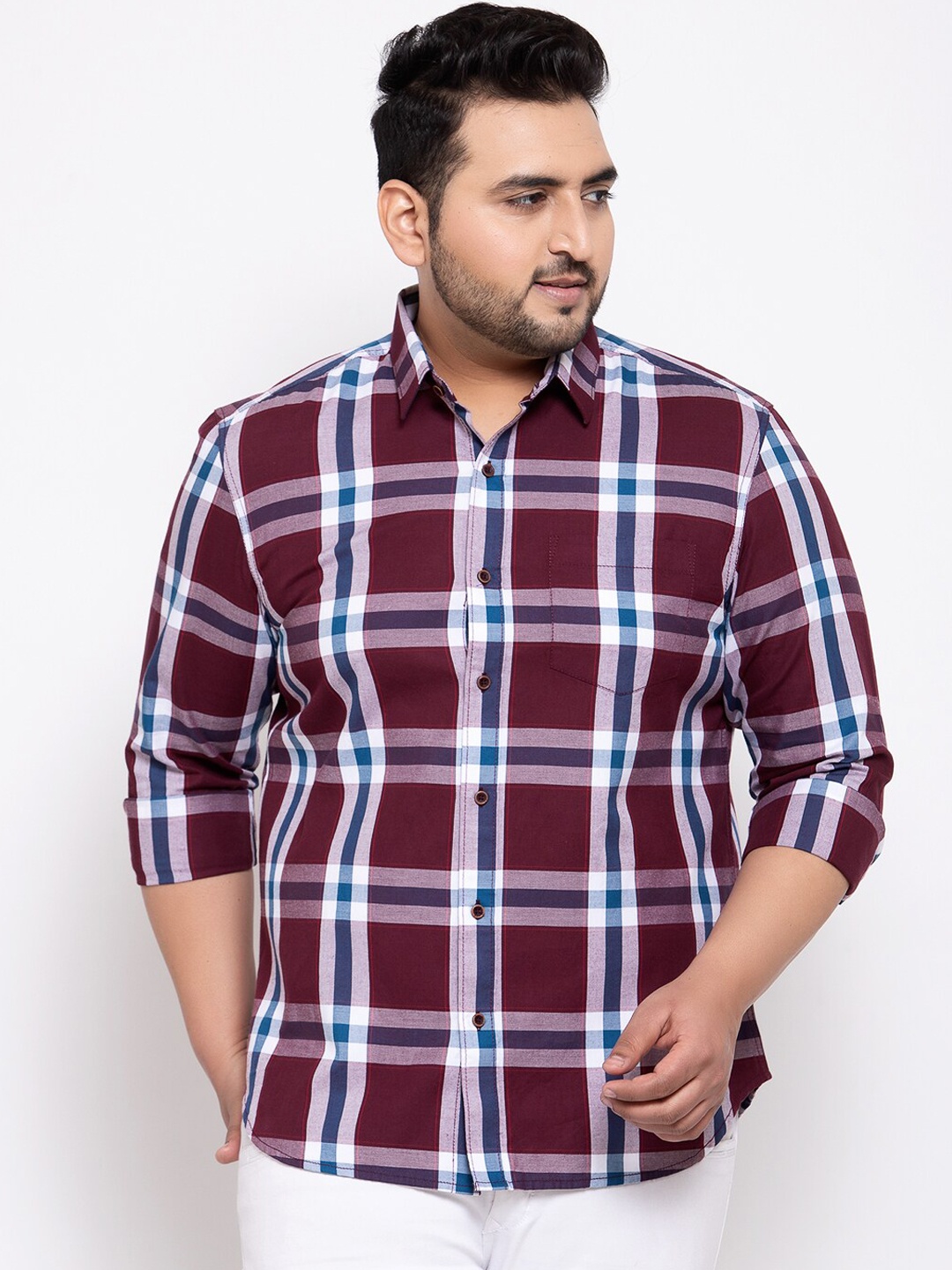 

plusS Men Maroon & White Regular Fit Checked Casual Shirt