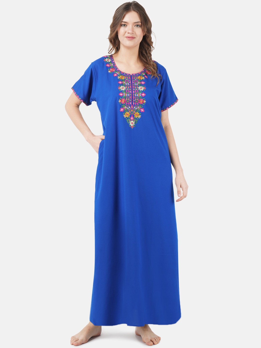 

KOI SLEEPWEAR Woman Blue & Pink Embroidered Cotton Nightdress With Pockets