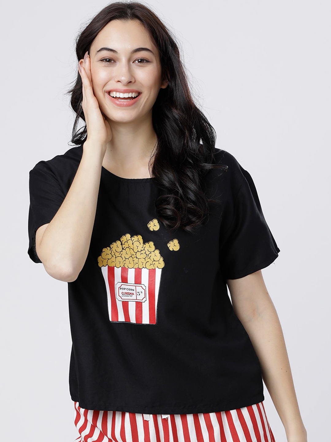 

Tokyo Talkies Black & Red Printed Lounge Top