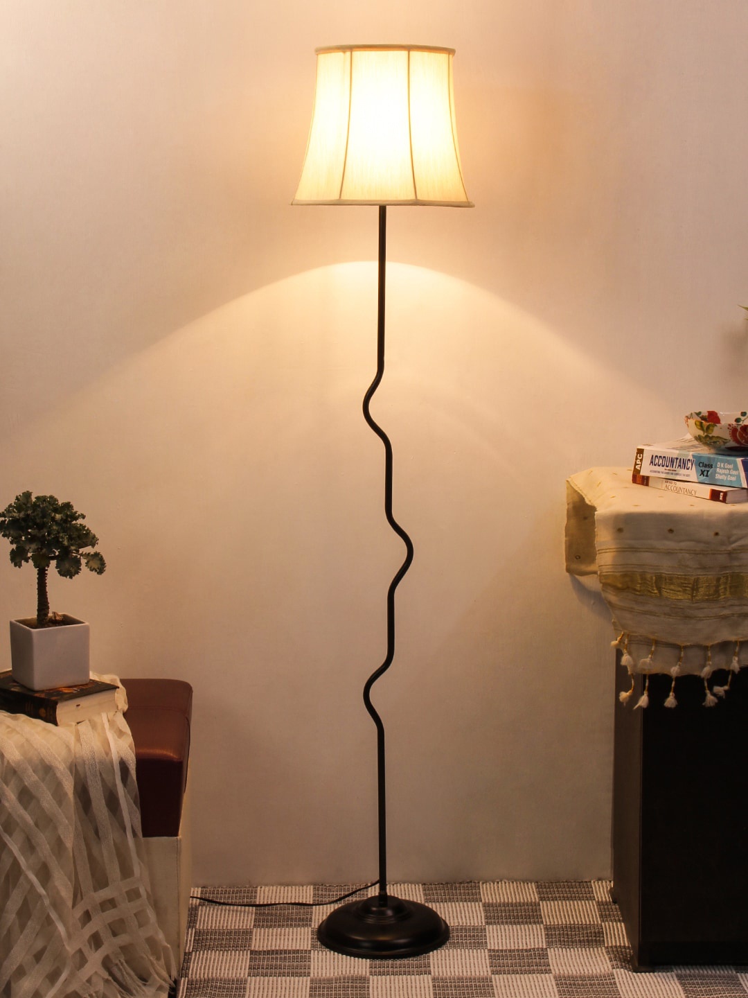 

Devansh Beige & Black Solid Traditional Club Lamp with Shade