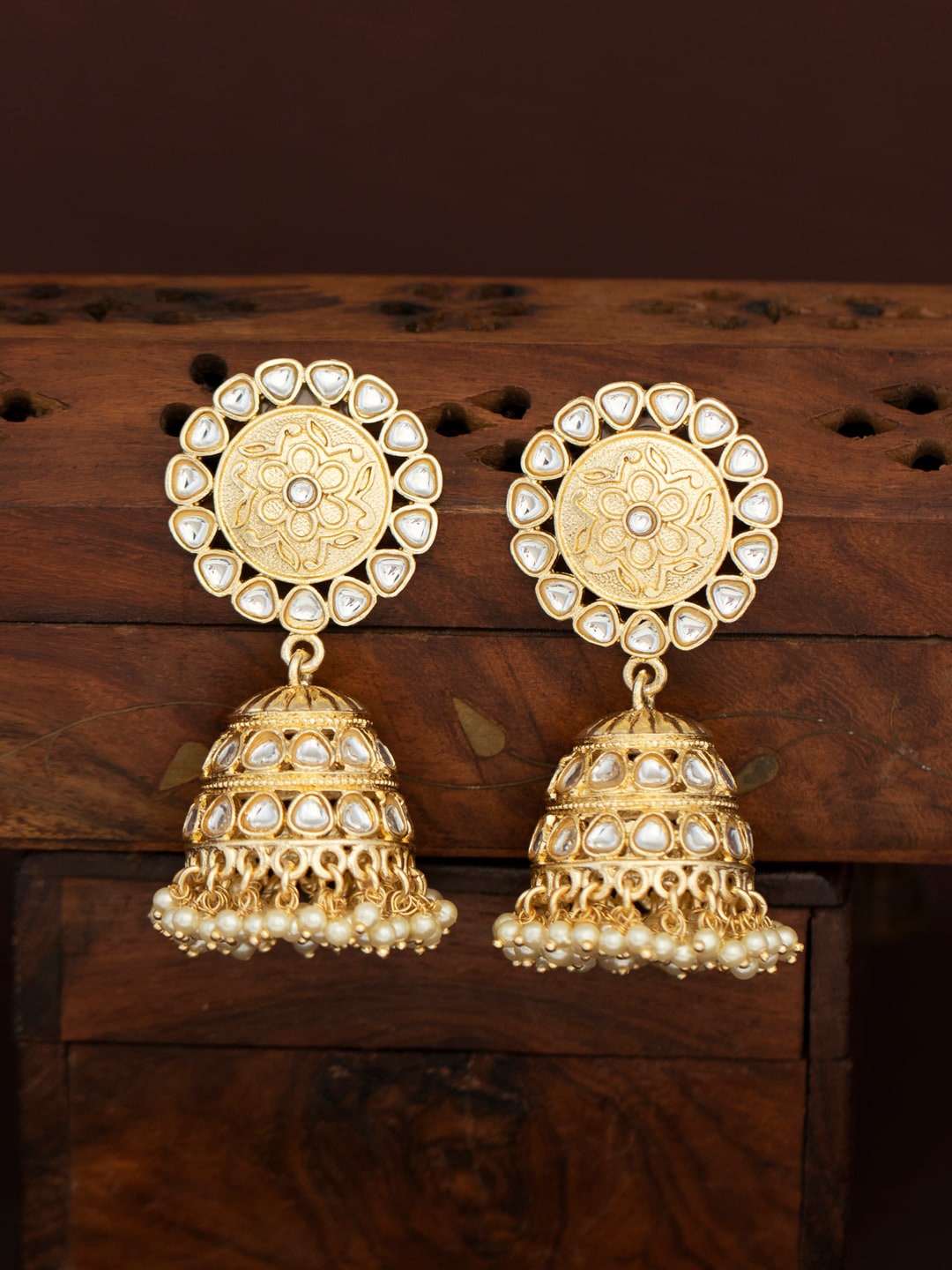 

Sukkhi Gold Plated Handcrafted Contemporary Jhumkas