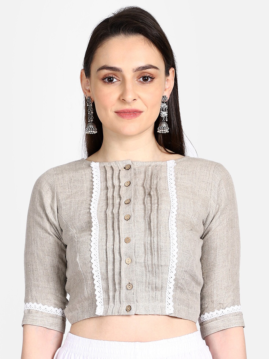 

THE WEAVE TRAVELLER Women Beige & White Solid Readymade Saree Blouse