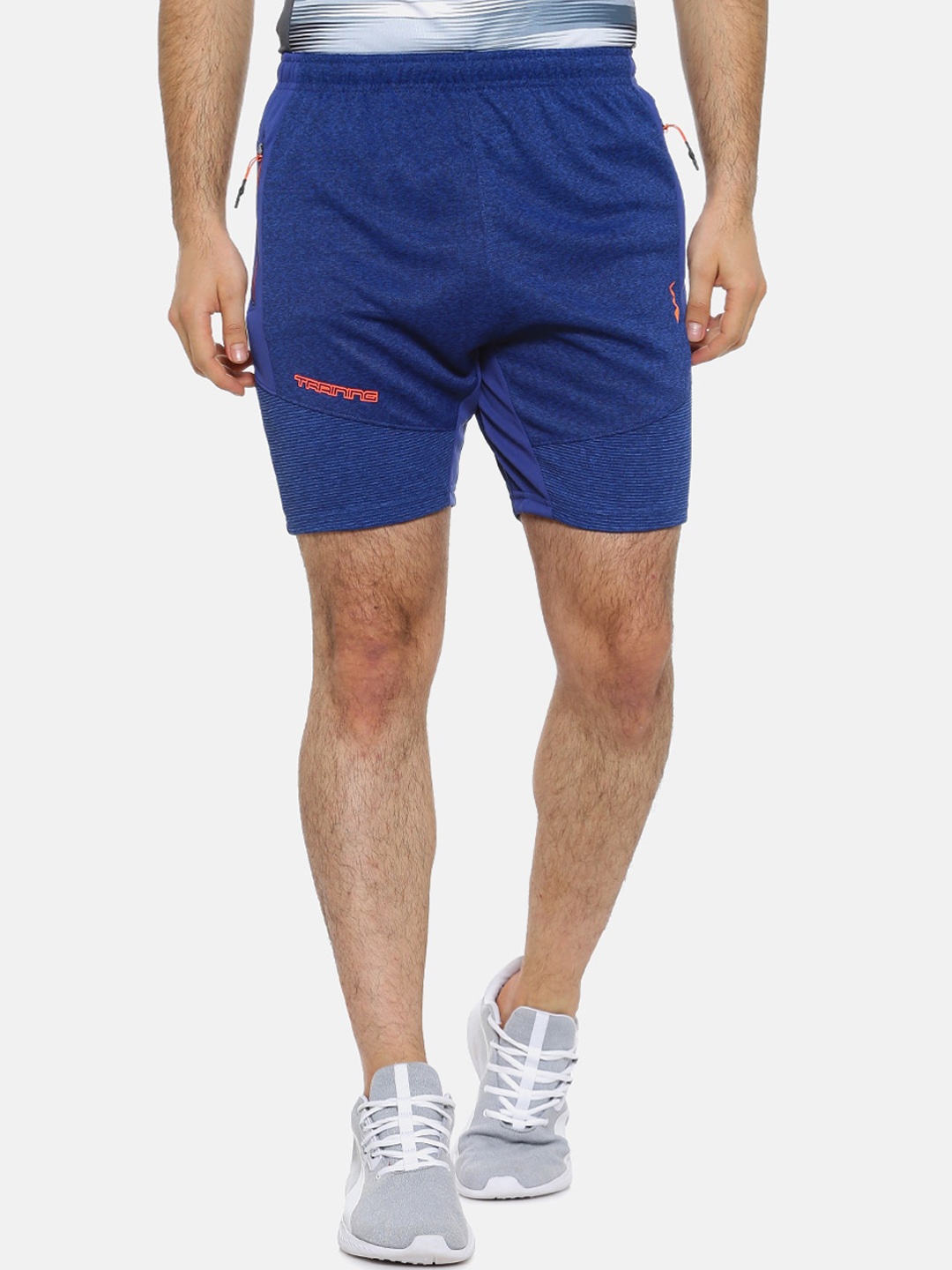 

Campus Sutra Men Blue Solid Regular Fit Sports Shorts