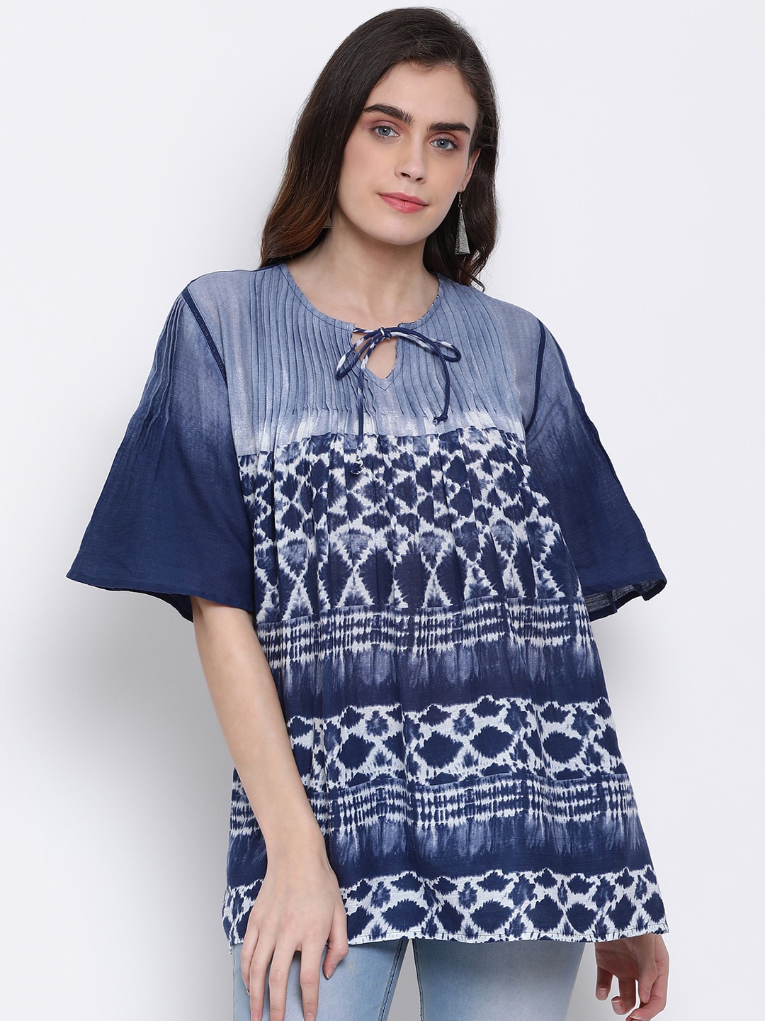

Oxolloxo Women's Blue & White Printed Tunic