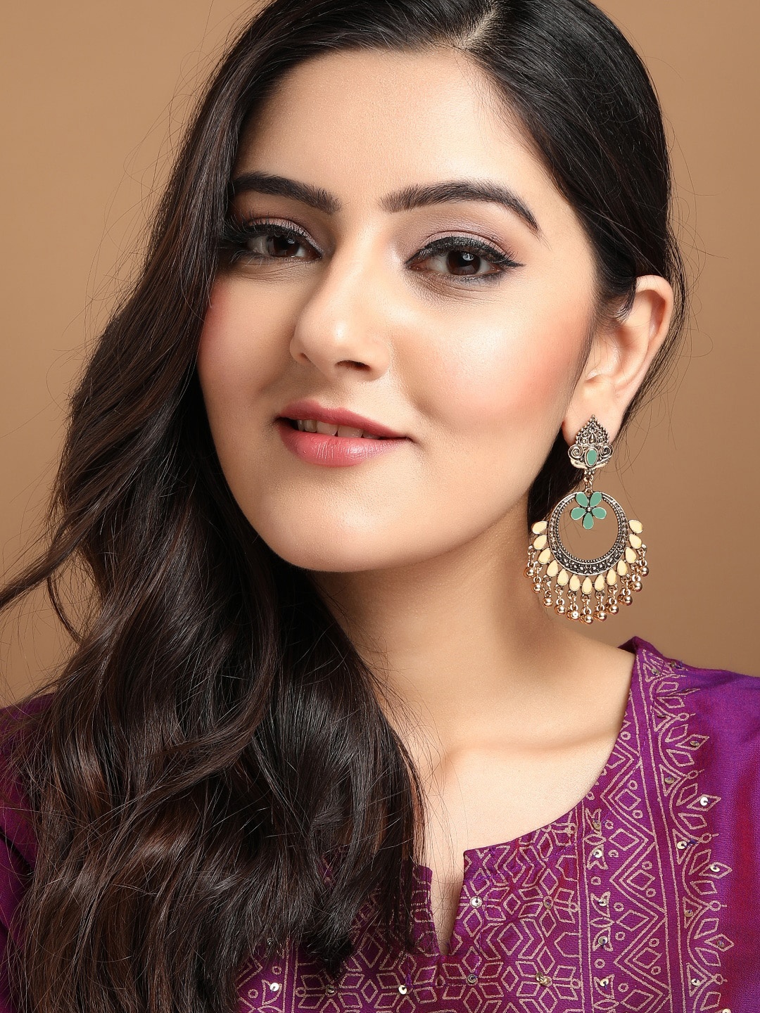 

Rubans Gold-Plated Oxidised Enamel Handcrafted Contemporary Chandbalis