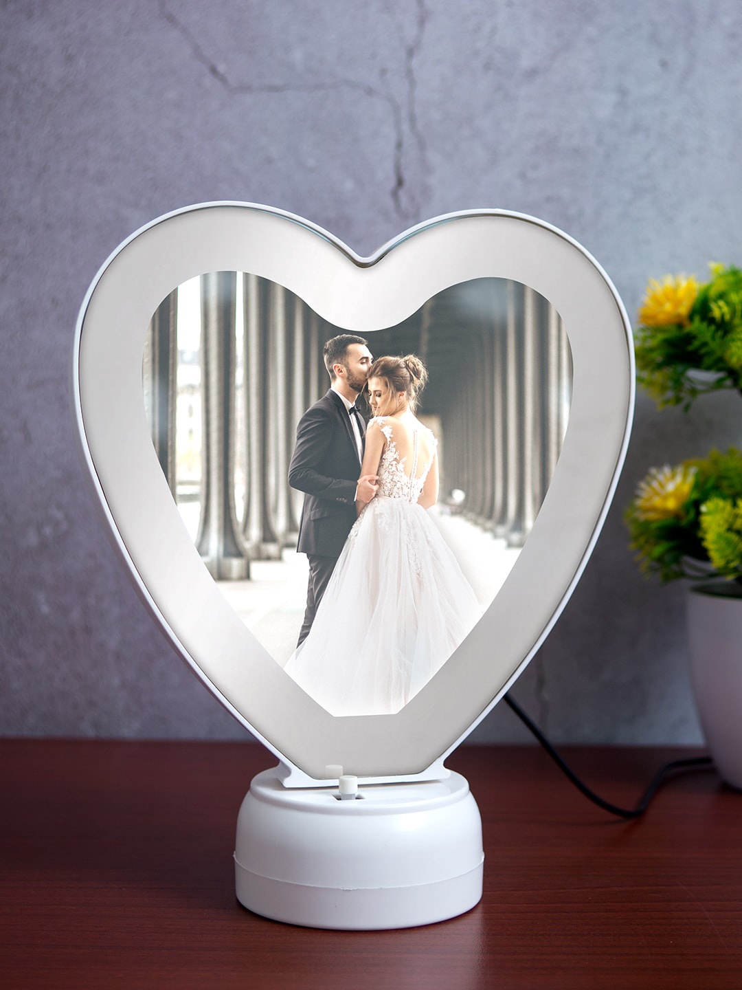 

Golden Peacock White Heart-Shape LED Magic Mirror Table Top Photo Frame