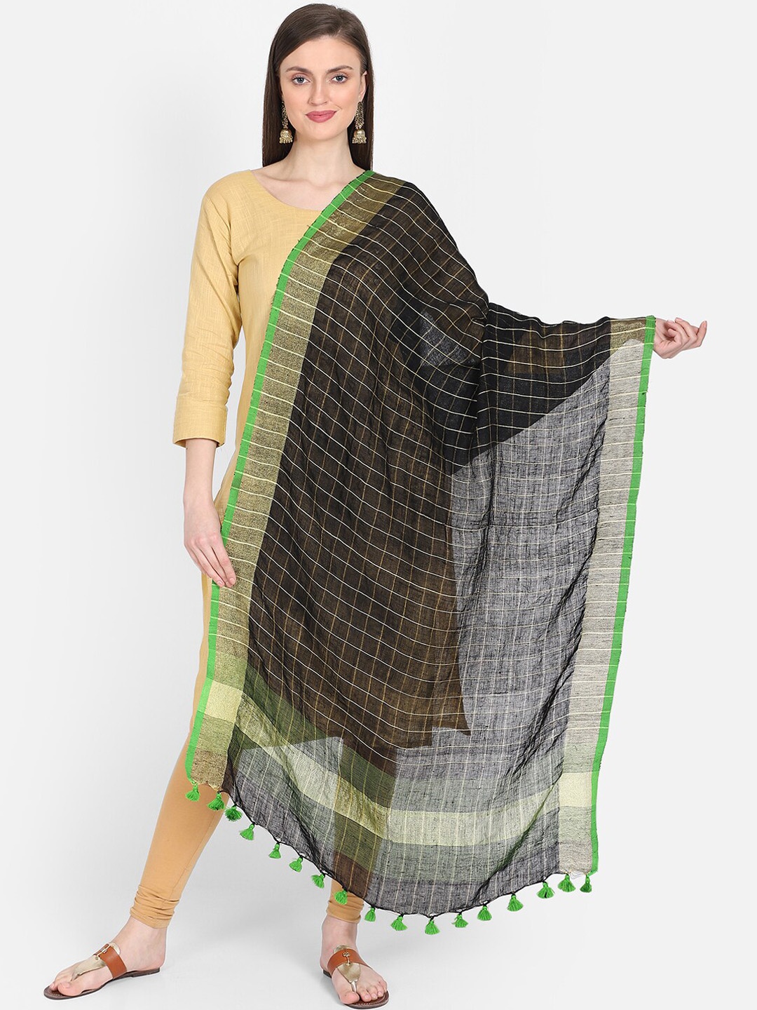 

THE WEAVE TRAVELLER Black & Green Checked Hand Woven Linen Dupatta