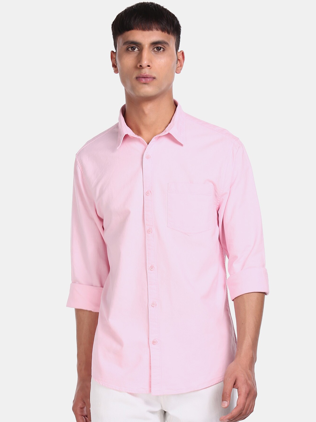 

Ruggers Men Pink Regular Fit Solid Cotton Casual Shirt