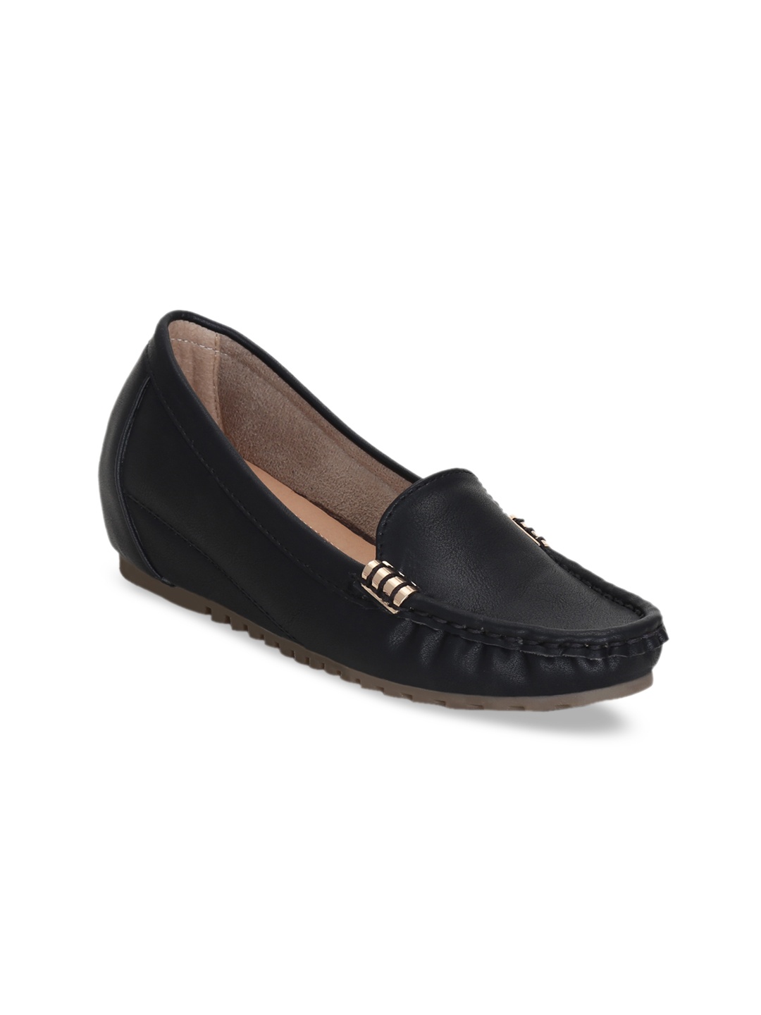 

Get Glamr Women Black Solid Wedge Heeled Pumps