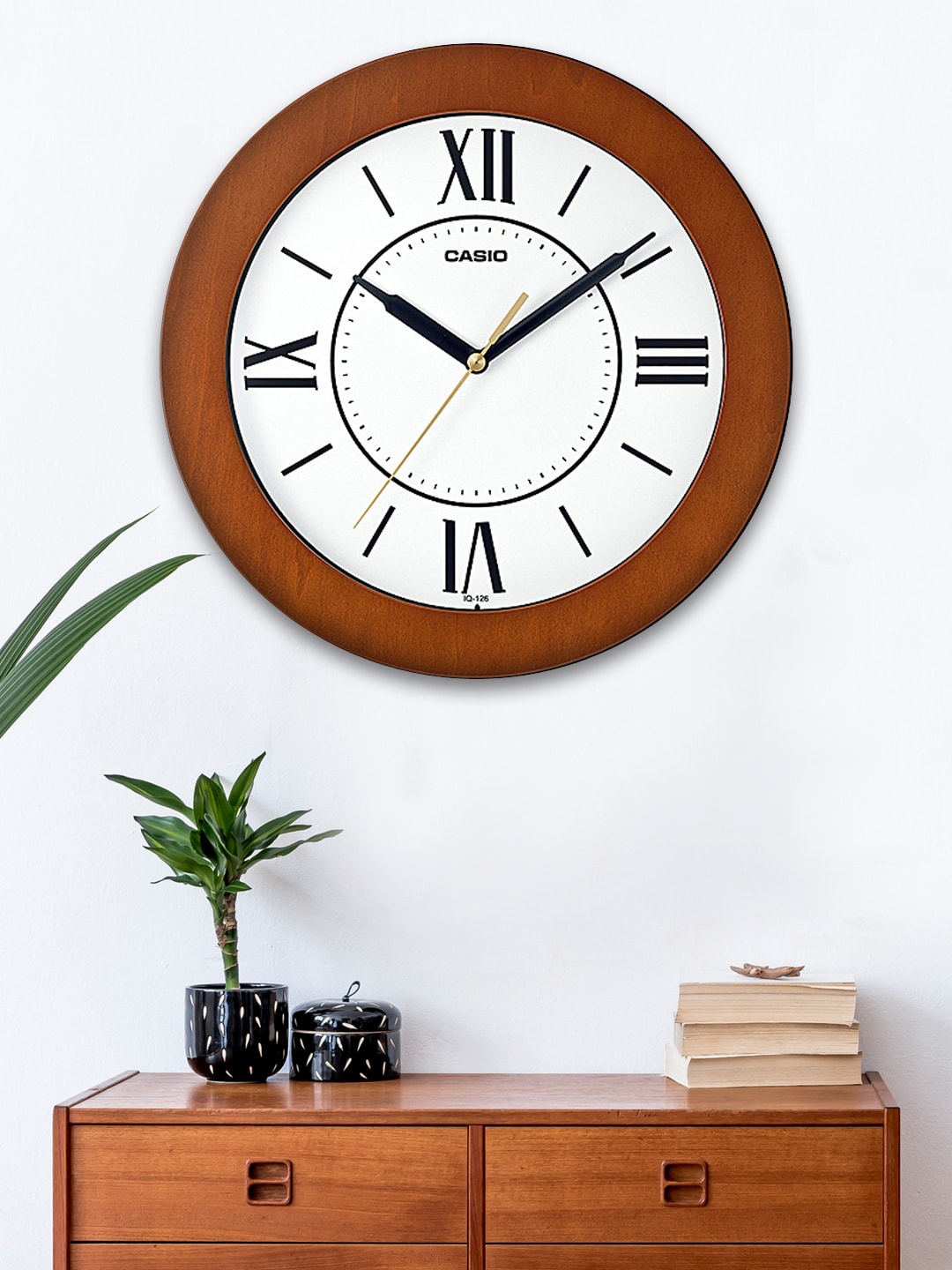 

CASIO White & Brown Round Printed Analogue Wall Clock