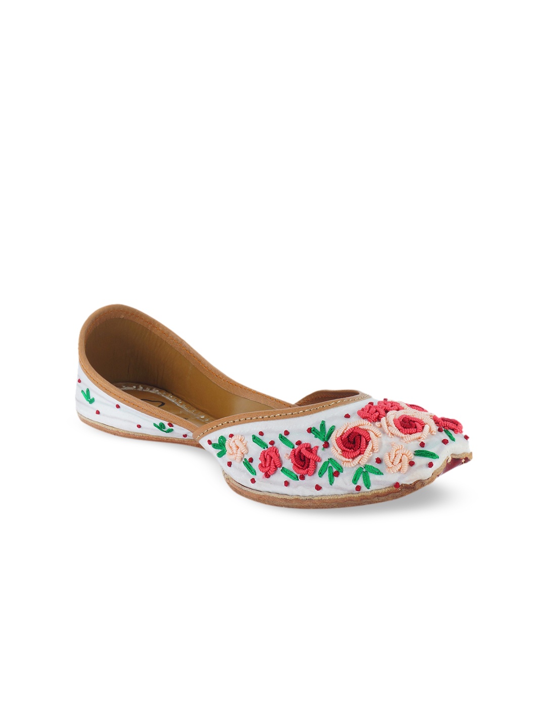 

The Desi Dulhan Women White Embellished Mojaris