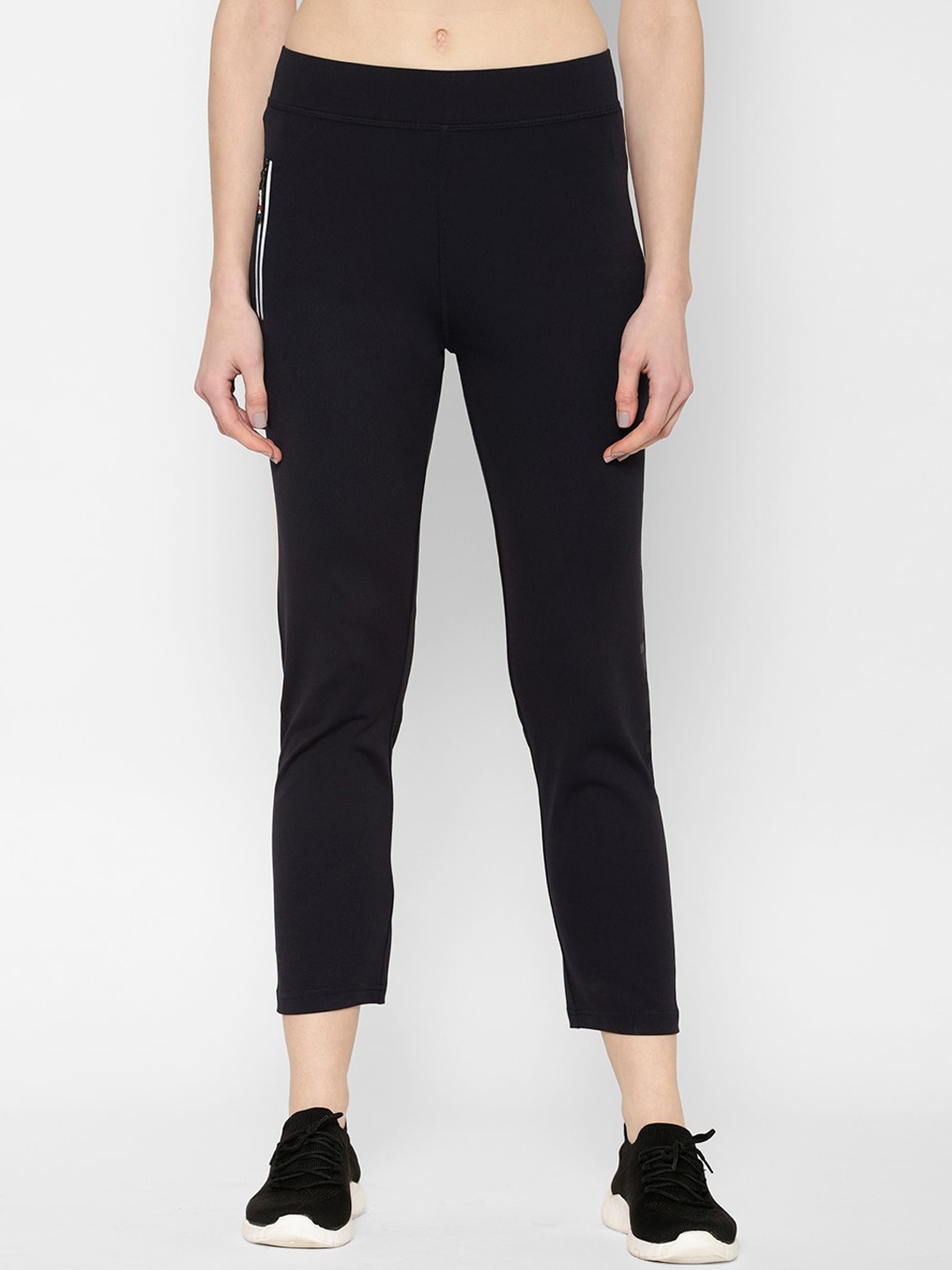 

SAPPER Women Navy Blue Solid Slim-Fit Track Pants