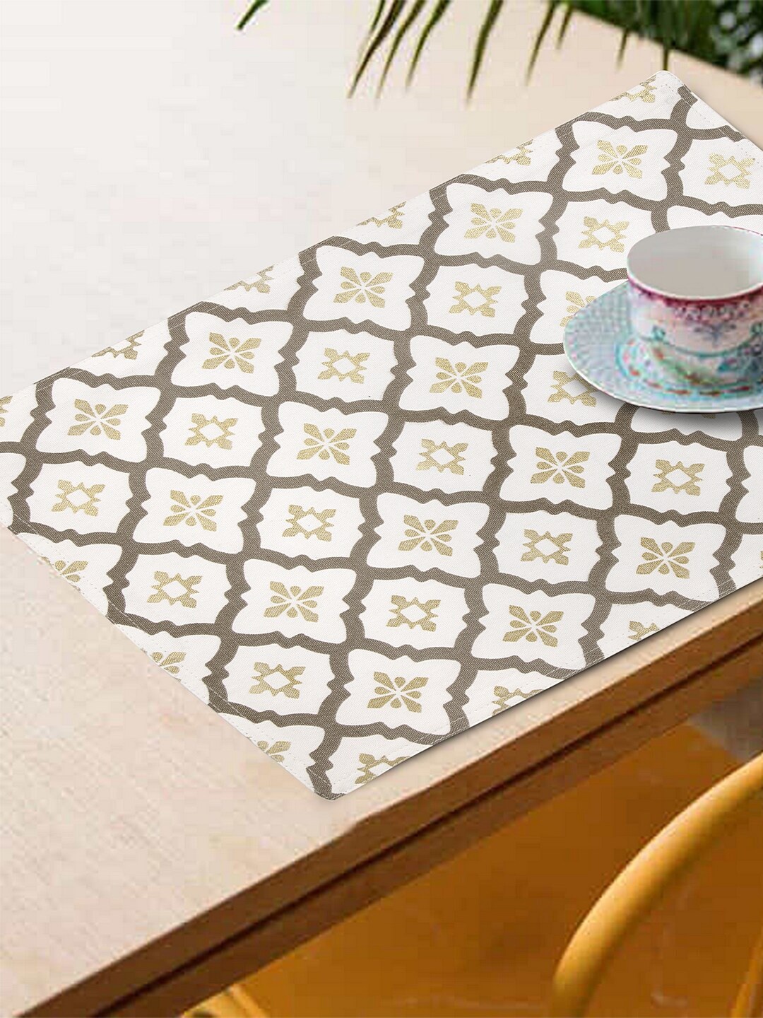 

BLANC9 Set Of 8 White & Grey Printed Table Placemats