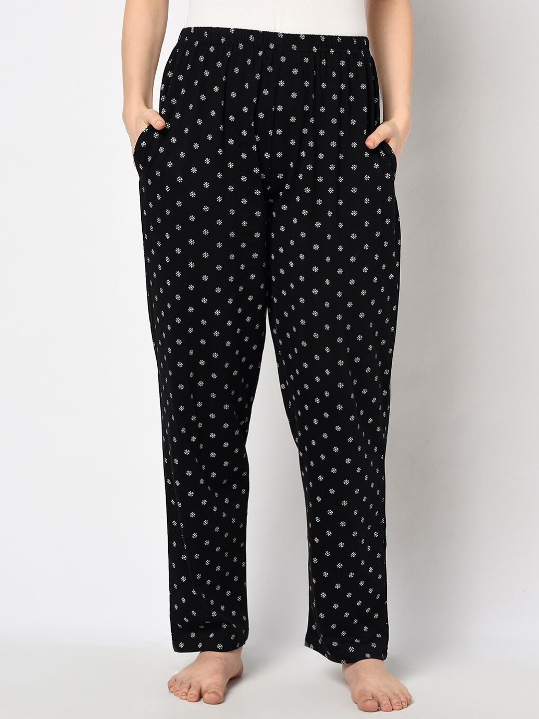 

Espresso Women Black & White Printed Lounge Pants