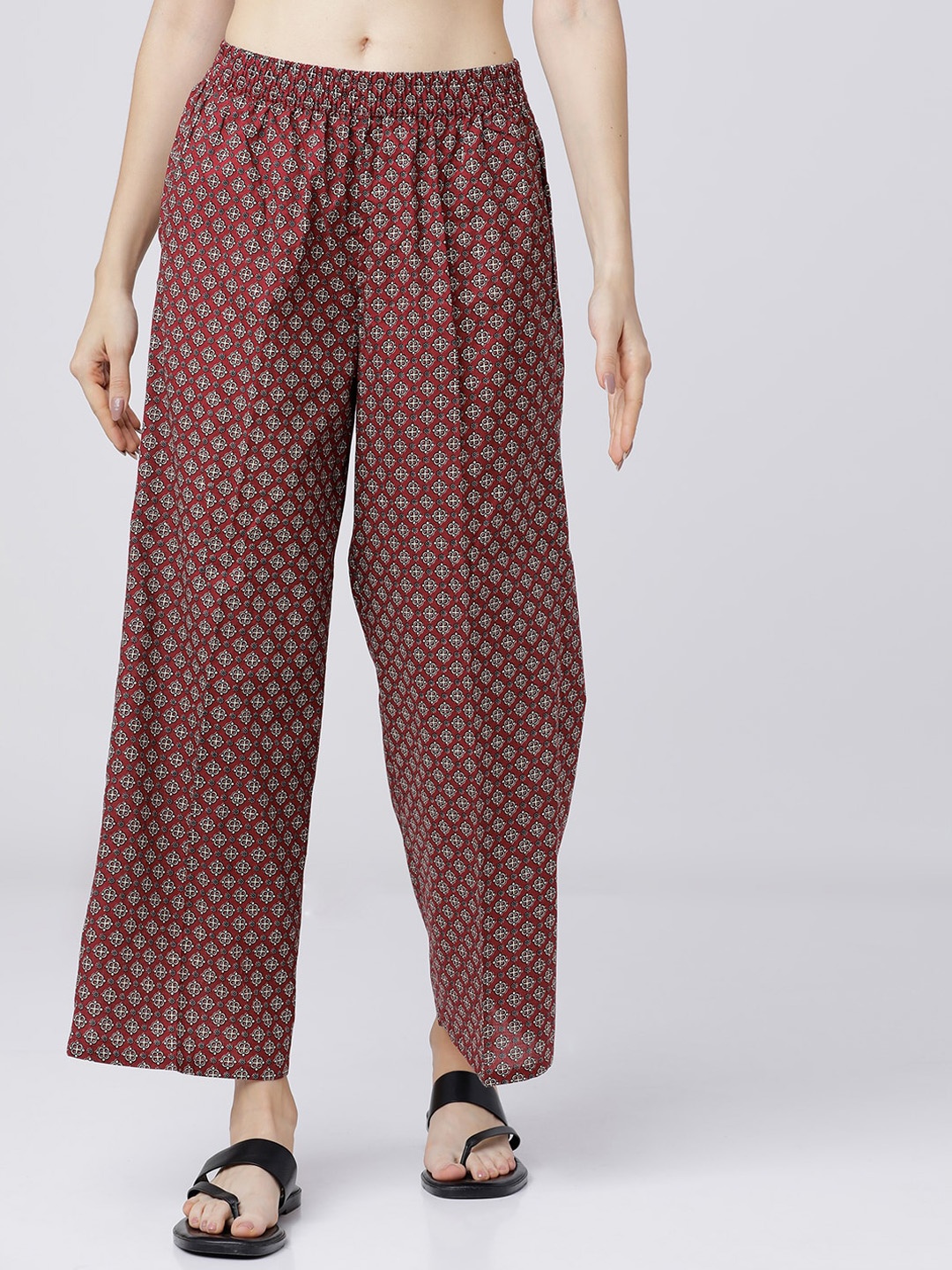 

Vishudh Women Maroon Printed
