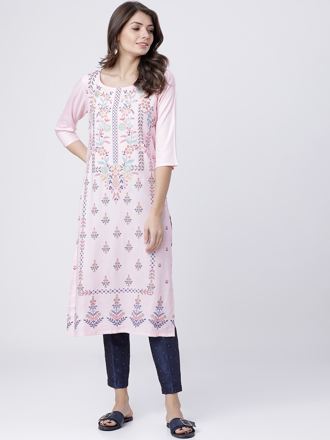 

Vishudh Women Pink & Blue Floral Straight Kurta