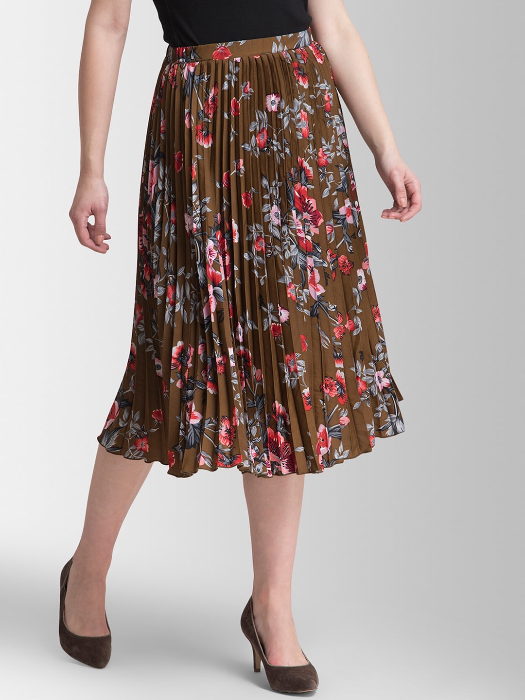 

FableStreet Women Brown & Pink Floral Printed Pleated A-Line Midi Skirt