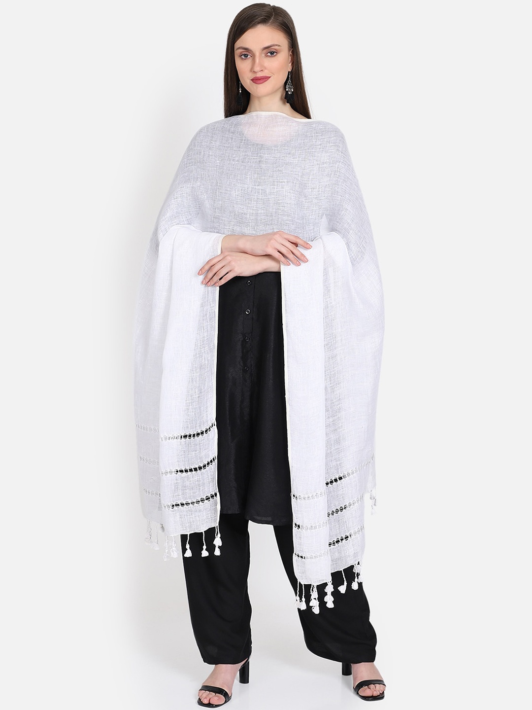 

THE WEAVE TRAVELLER White Woven Design Dupatta