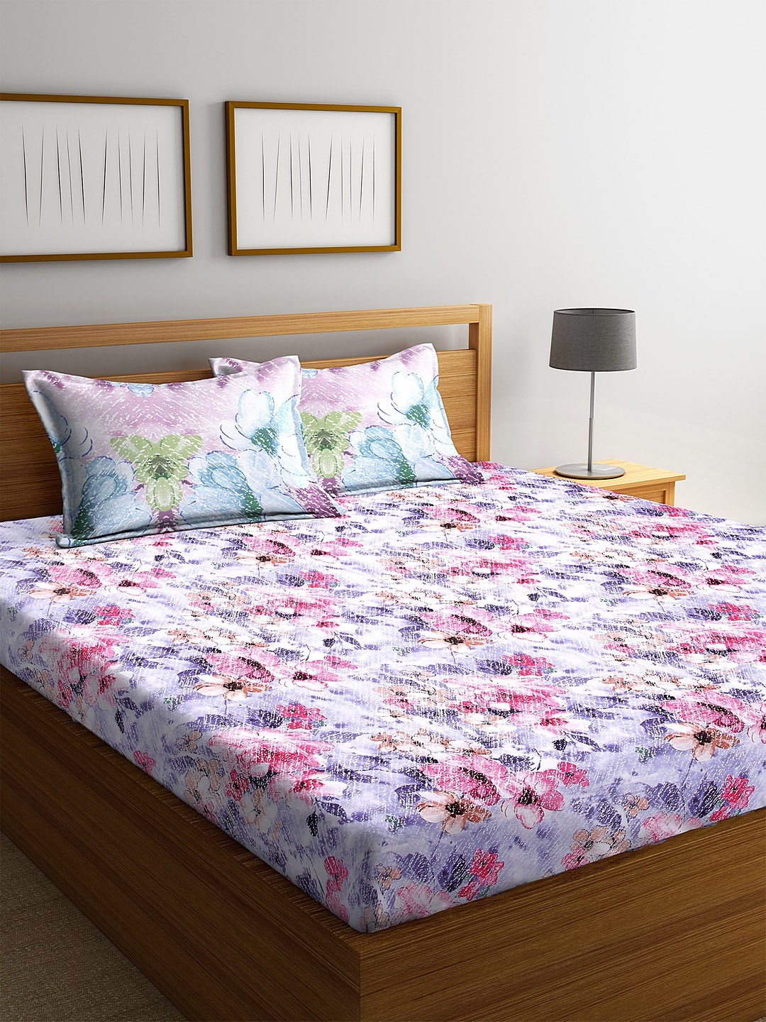 

BOMBAY DYEING Blue & Pink Floral 160 TC Cotton 1 King Bedsheet with 2 Pillow Covers