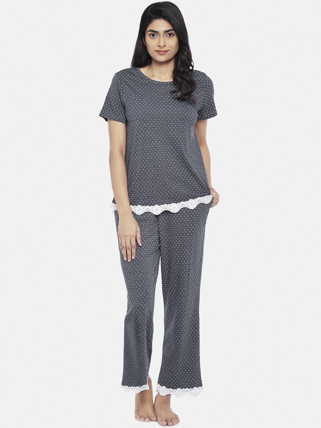 

Dreamz by Pantaloons Women Grey & White Printed Night suit