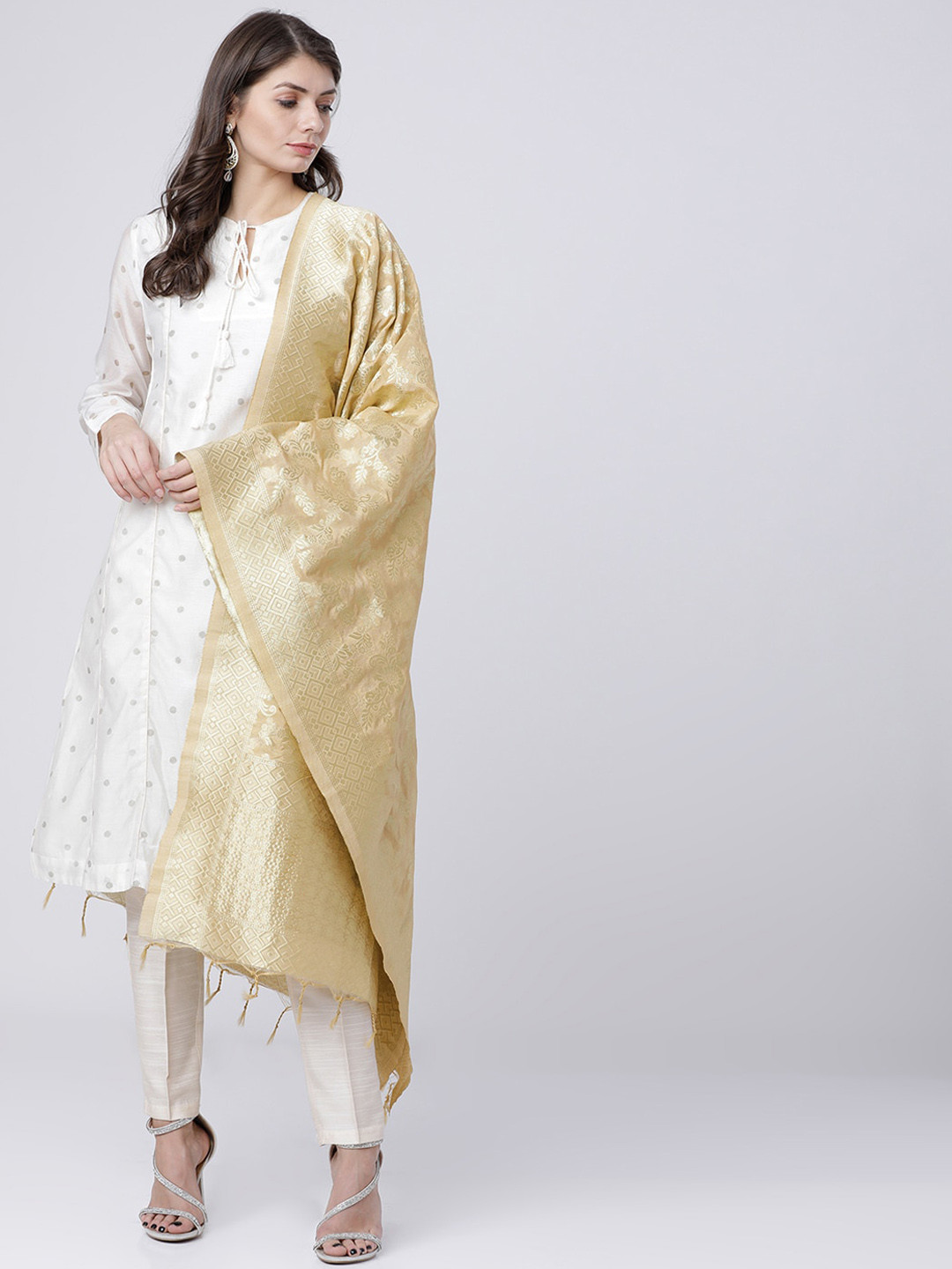 

Vishudh Beige & Gold-Coloured Woven Design Dupatta