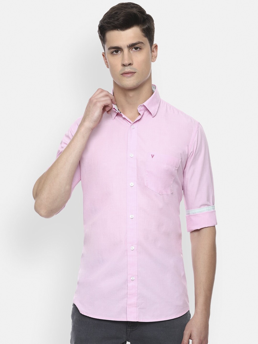 

Van Heusen Sport Men Pink Slim Fit Solid Casual Shirt