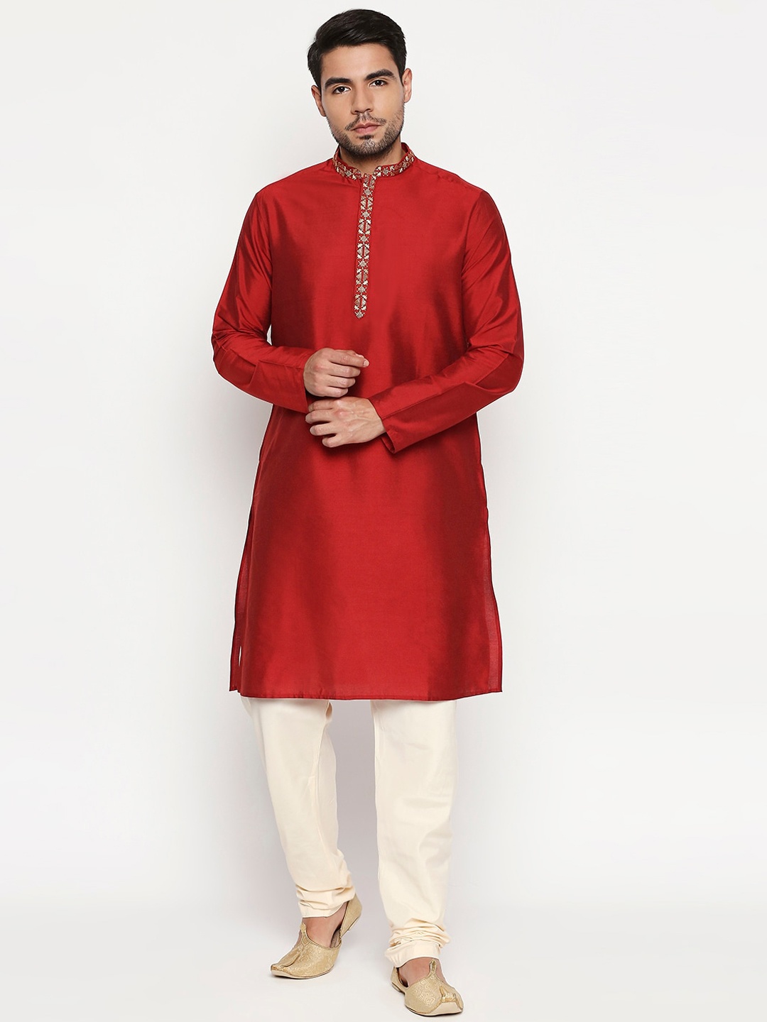 

Indus route by pantaloons Men Maroon Solid Straight Kurta