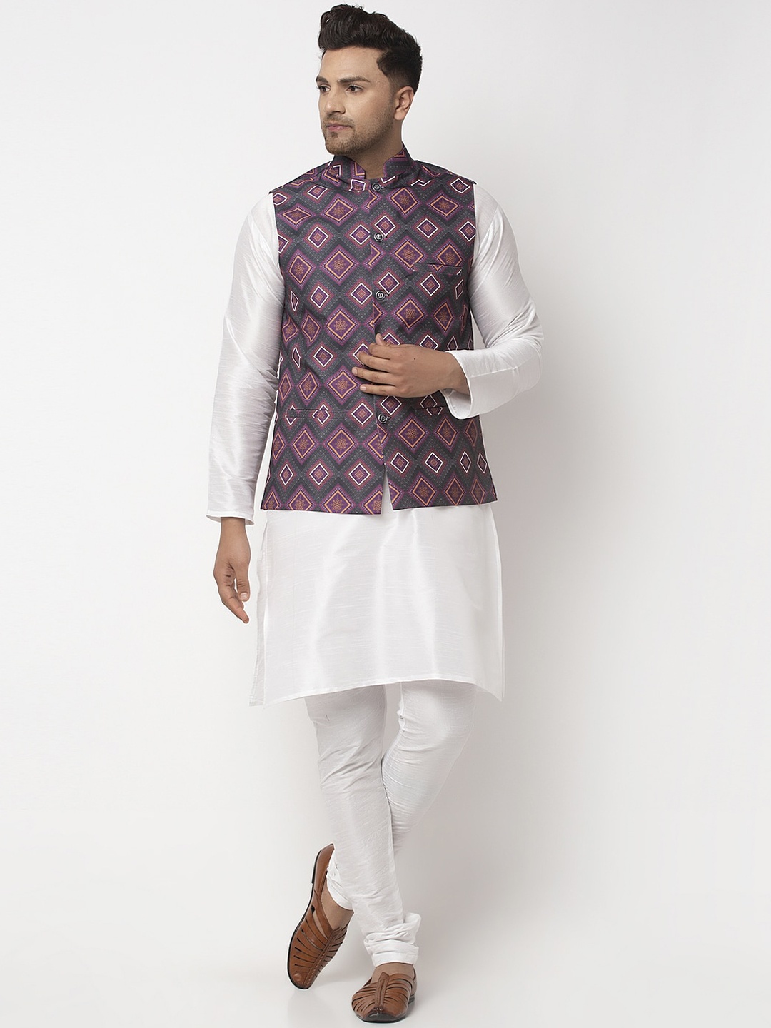 

Benstoke Men White & Purple Solid Kurta with Churidar & Jacket