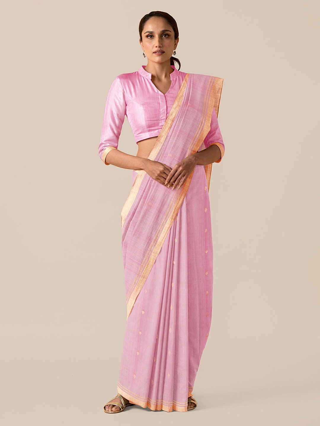 

Taneira Pink & Gold-Toned Silk Cotton Woven Design Chanderi Saree