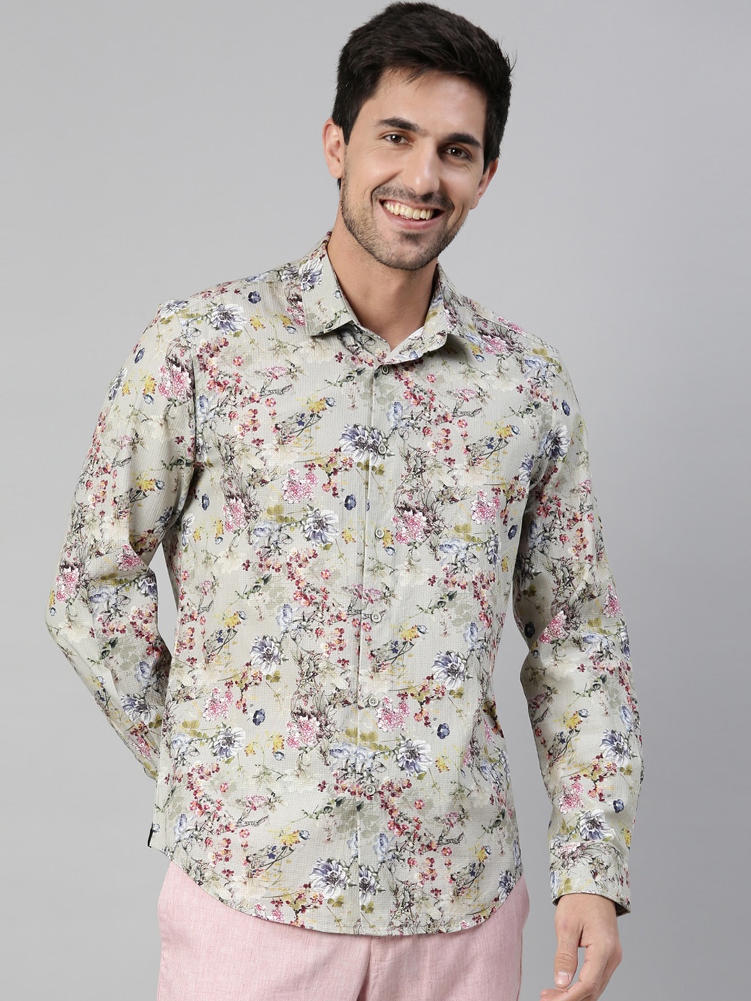 

RARE RABBIT Men Grey & Pink Regular Fit Floral Printed Casual Shirt