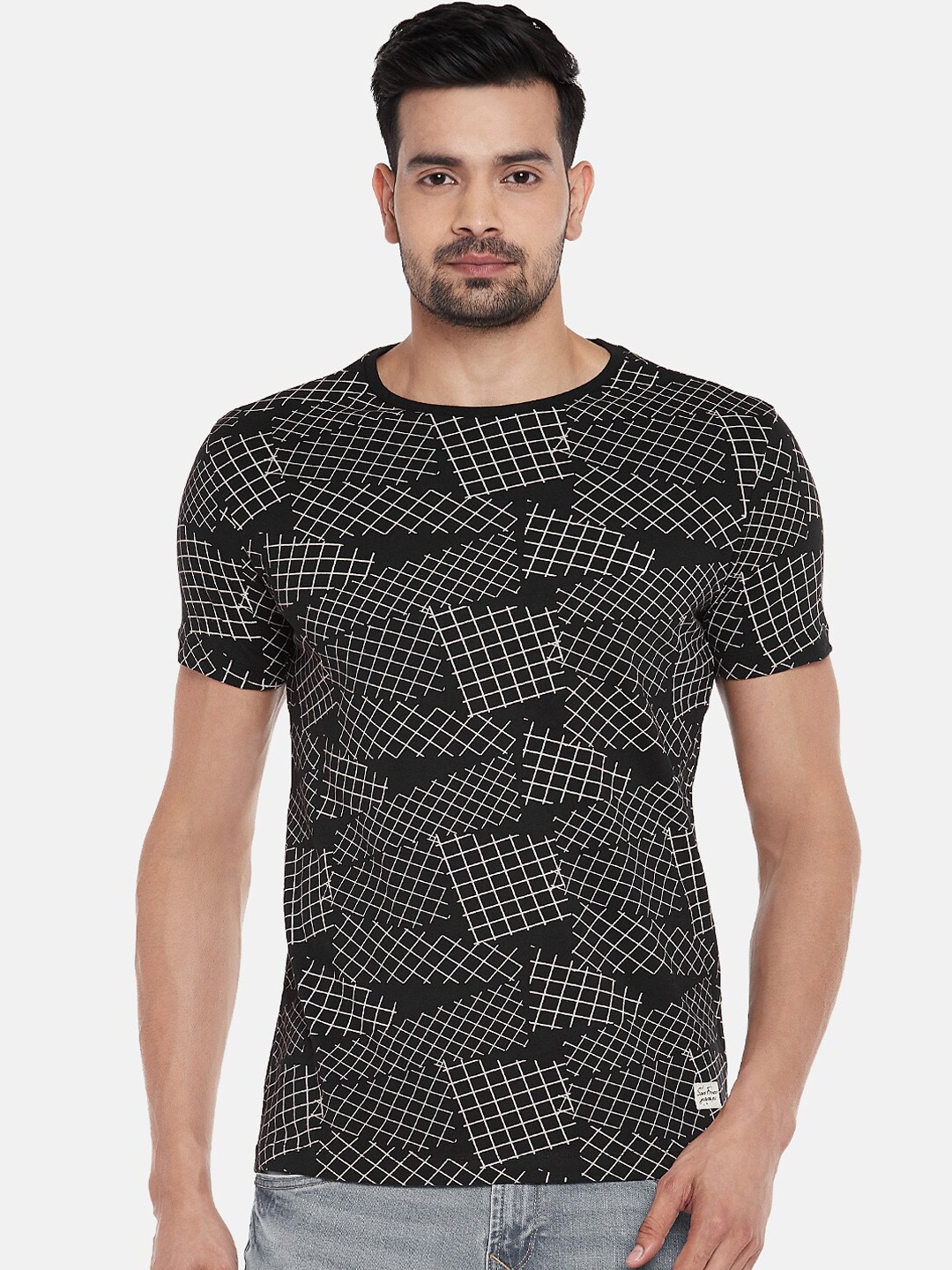 

SF JEANS by Pantaloons Men Black Printed Round Neck T-shirt