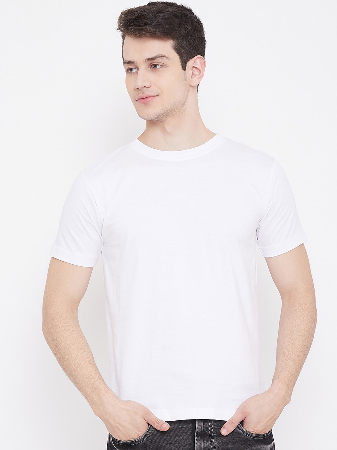 

Camey Men White Solid Round Neck T-shirt