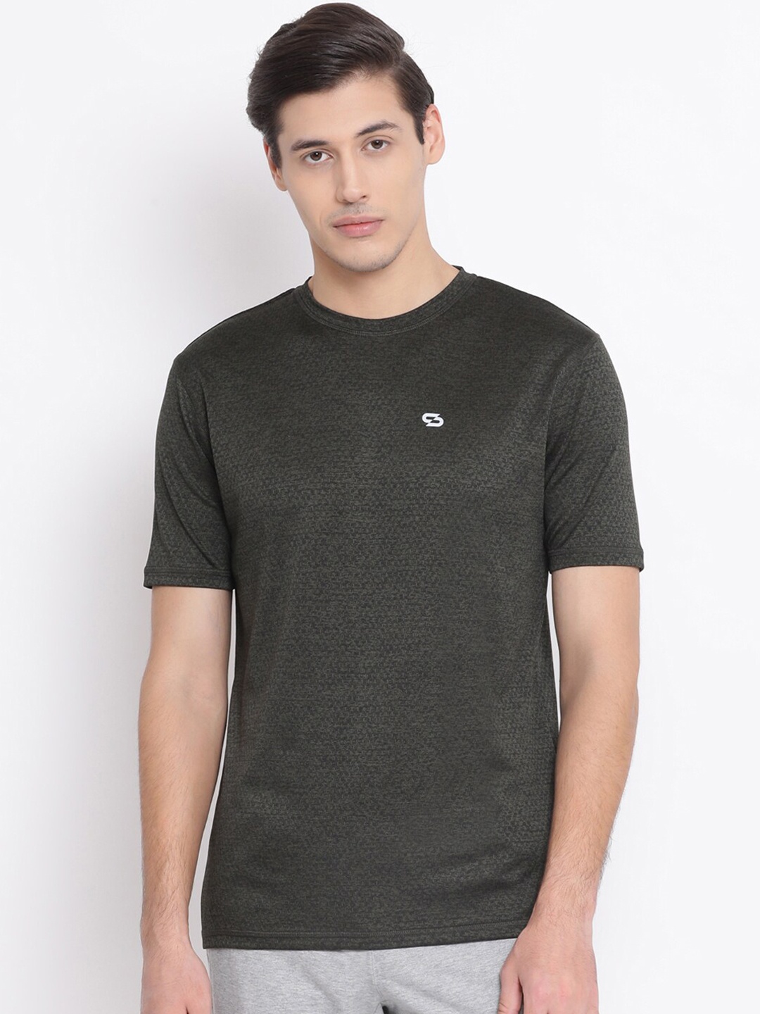 

Spolei Men Olive Green Solid Round Neck T-shirt