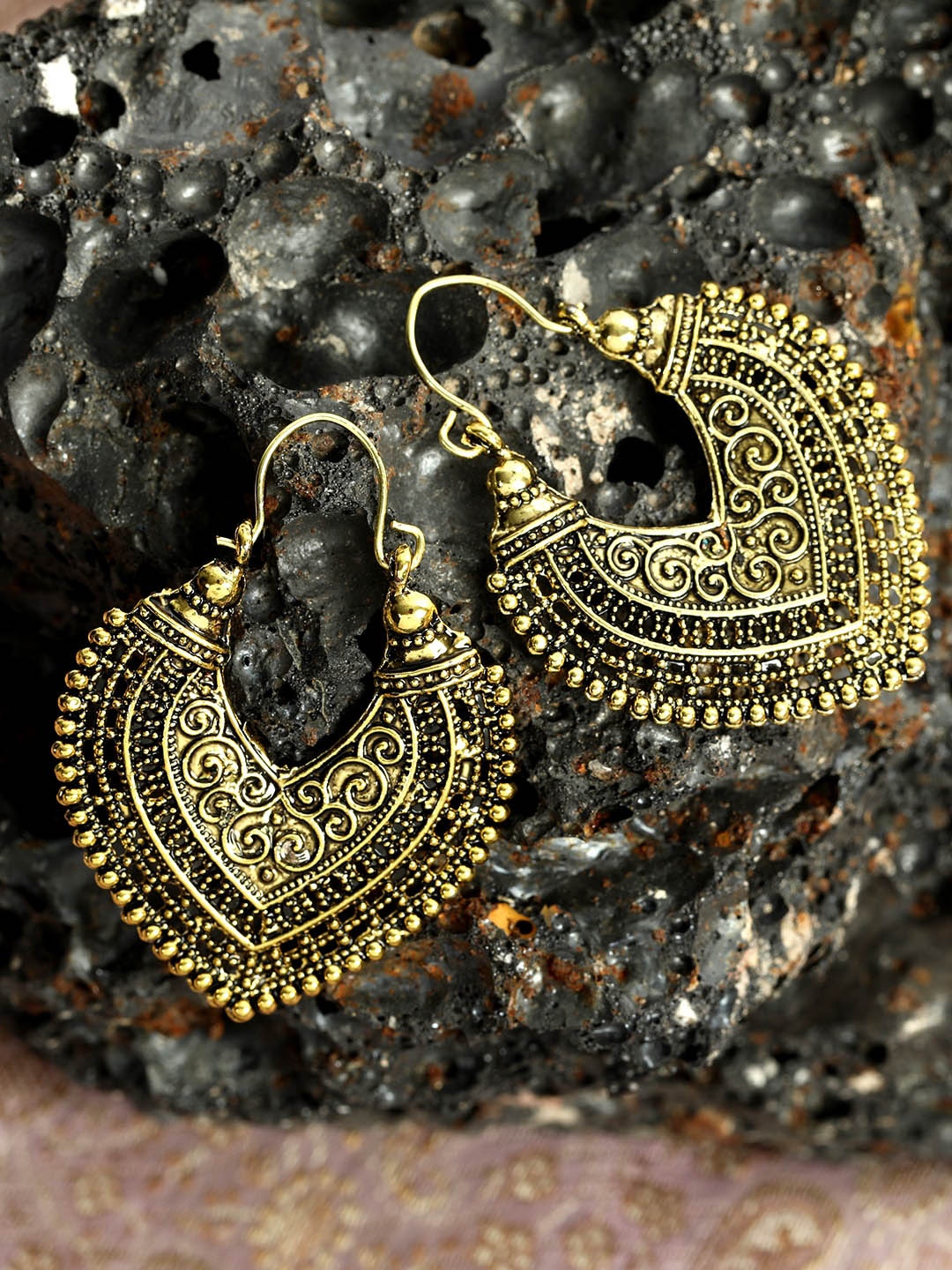 

ANIKAS CREATION Gold-Toned Contemporary Chandbalis