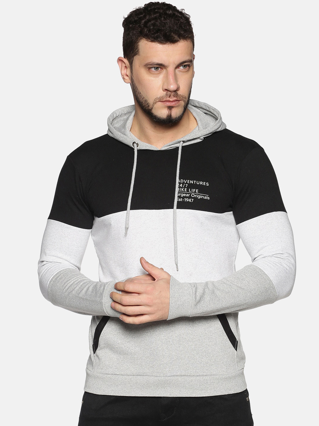 

UrGear Men Black & White Colourblocked Hooded Sweatshirt