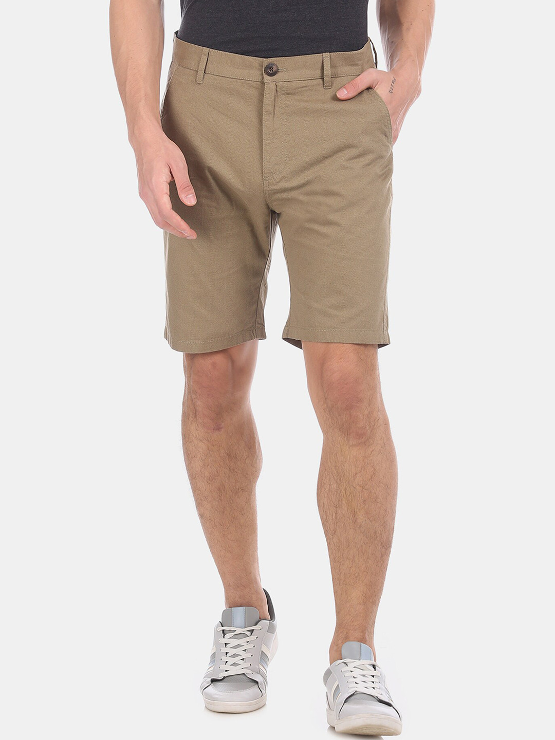 

Ruggers Men Brown Solid Regular Fit Regular Shorts