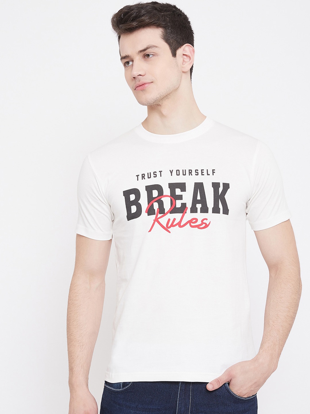 

Camey Men White Printed Round Neck T-shirt