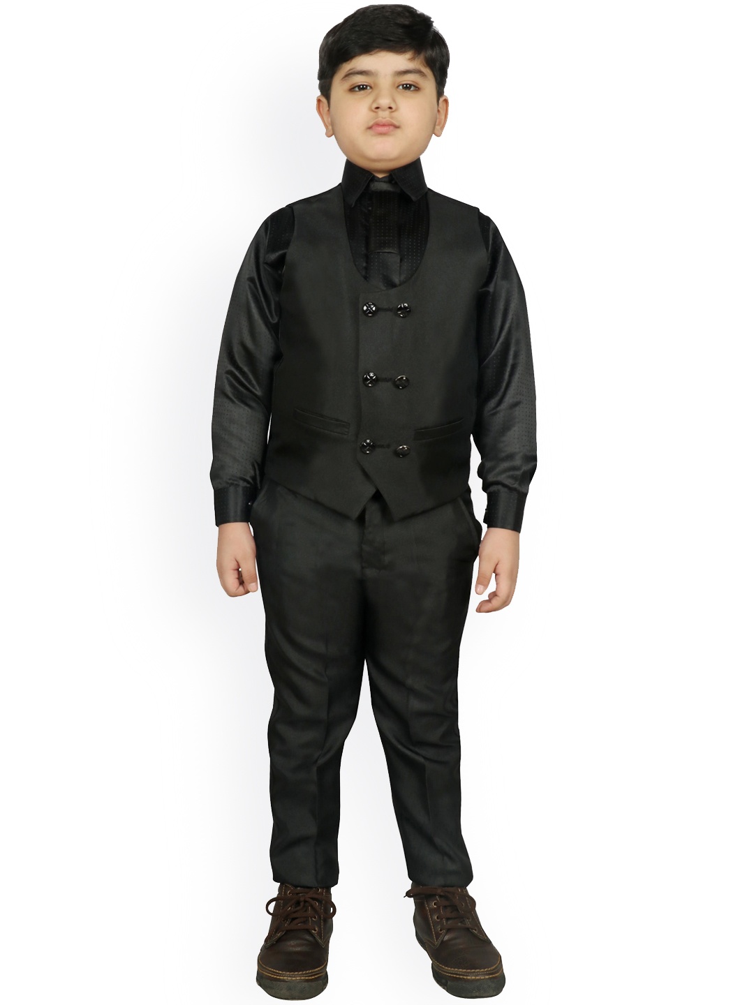 

SG YUVRAJ Boys Black Solid Party Suit Set