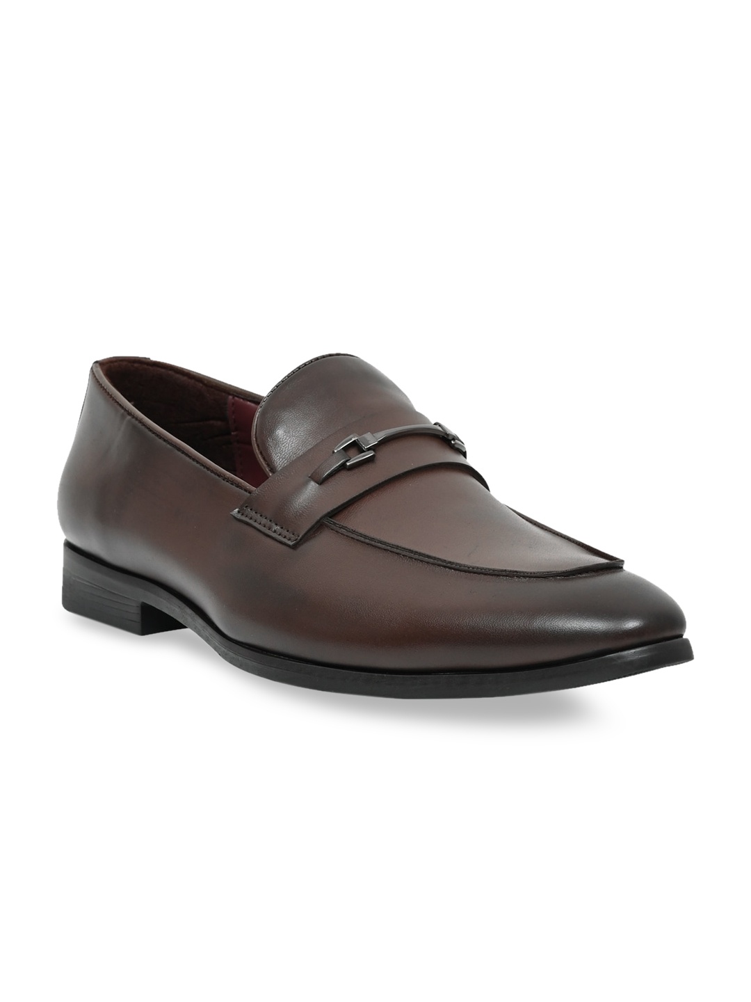 

Carlton London Men Brown Solid Lightweight Loafers