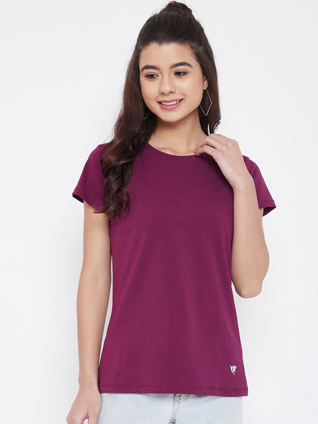

Camey Women Purple Solid Round Neck T-shirt