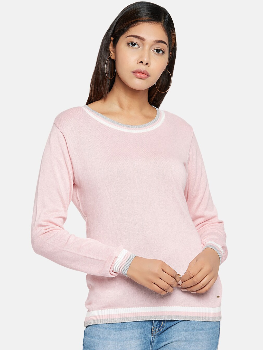 

People Women Pink Solid Pullover Woolen Sweater