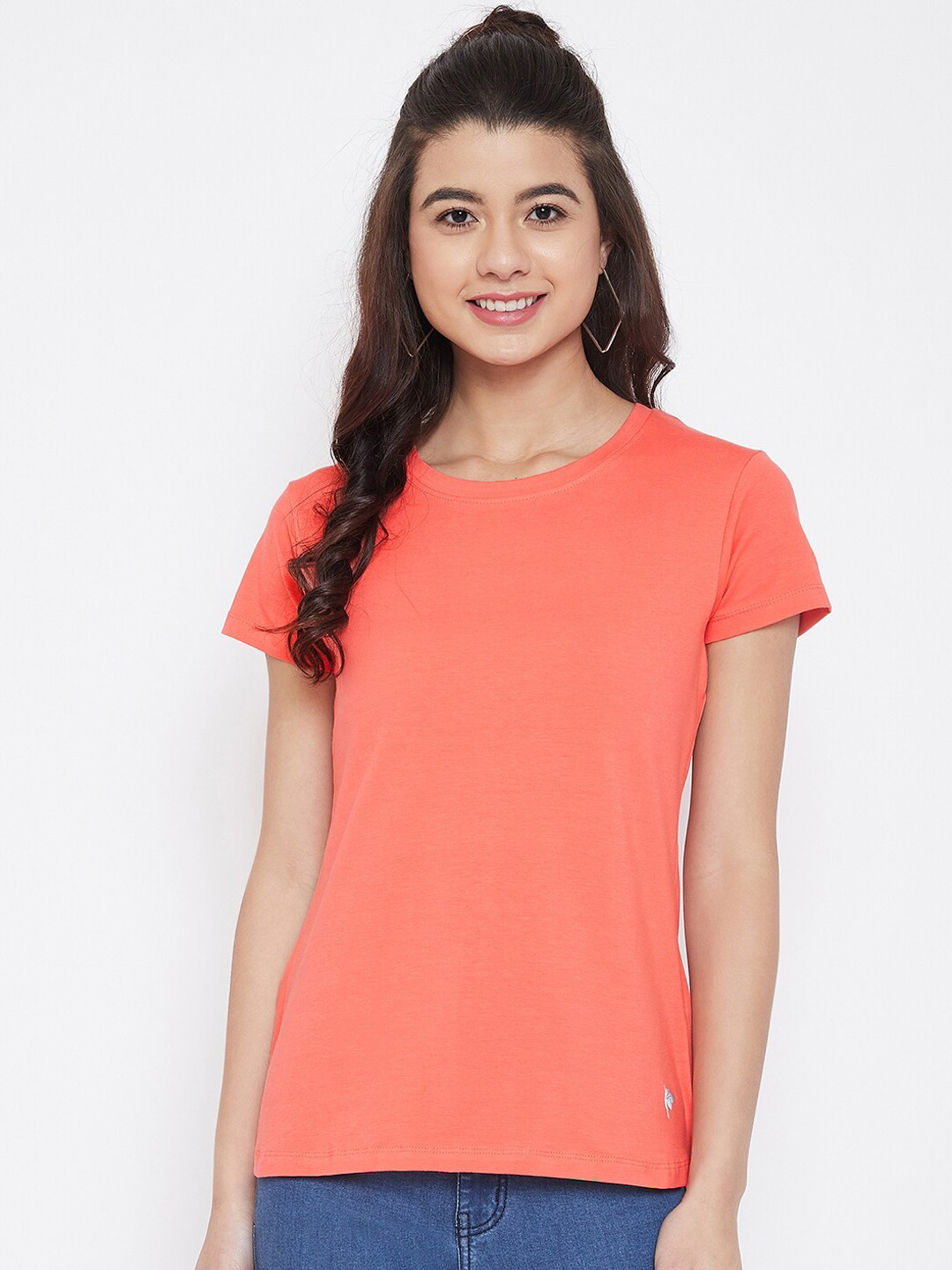 

Camey Women Orange Solid Round Neck T-shirt