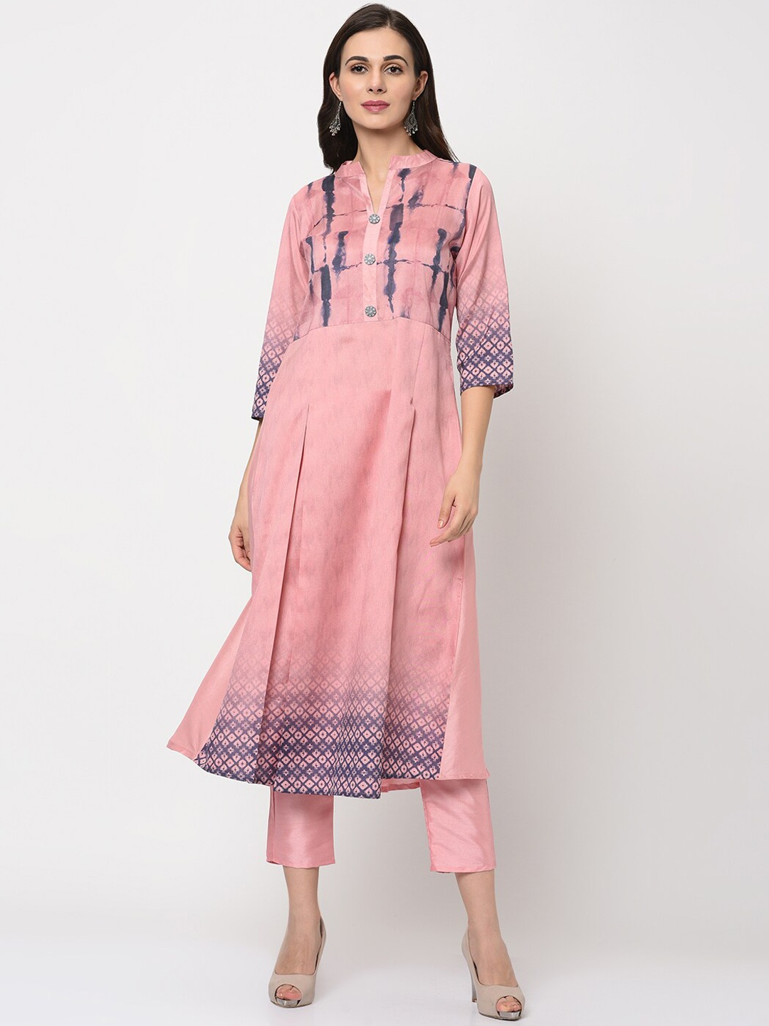 

ZIYAA Women Pink & Blue Printed Anarkali Kurta