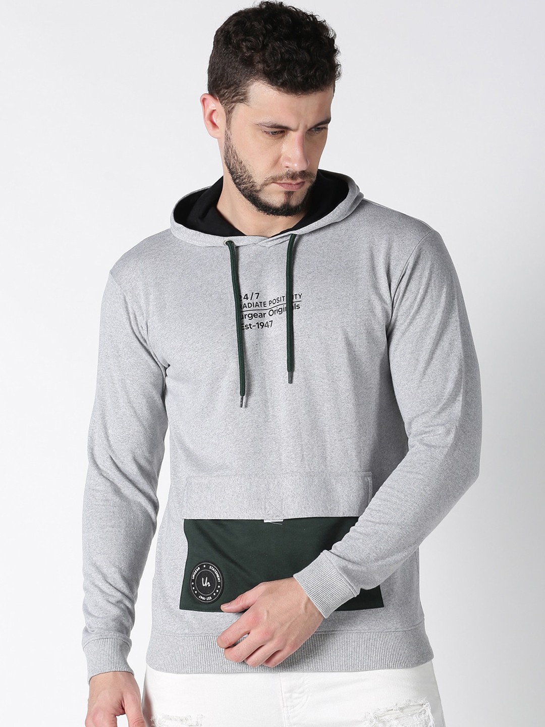 

UrGear Men Grey Solid Sweatshirt