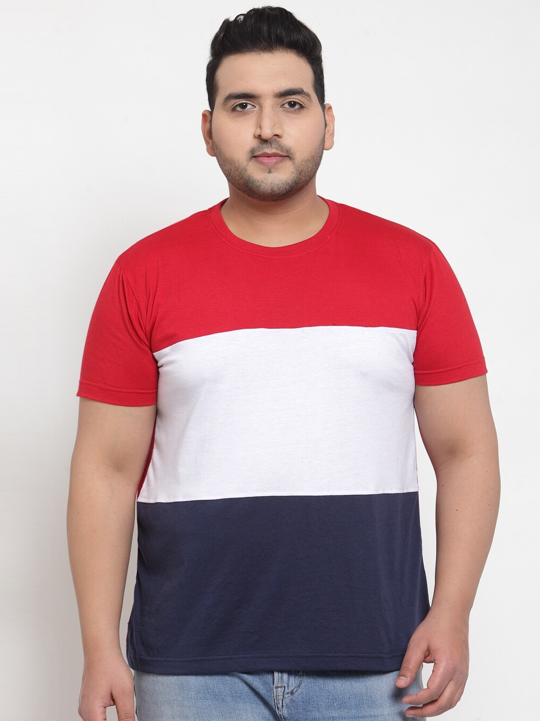 

plusS Men Red White Colourblocked Round Neck Pure Cotton T-shirt